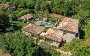 Riviera Refuge image 7
