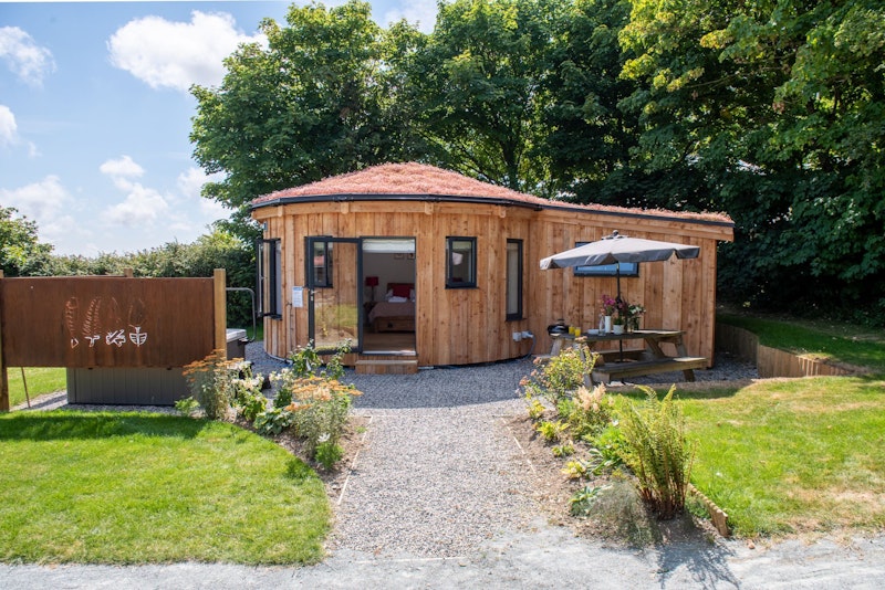 Rustic in the Round main image