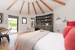 Rustic in the Round image 3