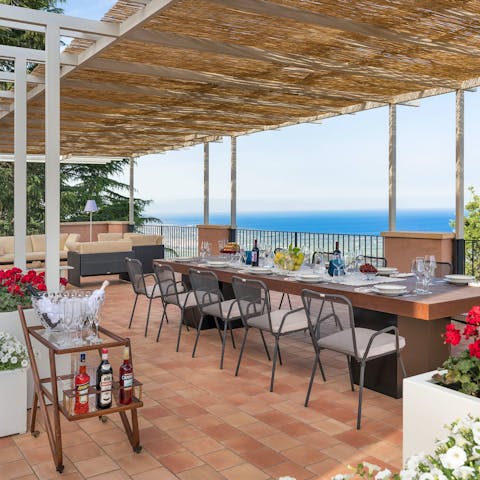 Gather your group for an alfresco feast with unspoilt views