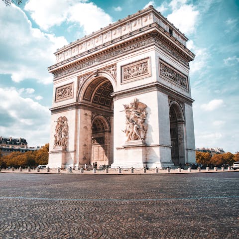 Take a leisurely stroll to the Arc de Triomphe, a must-visit in the city
