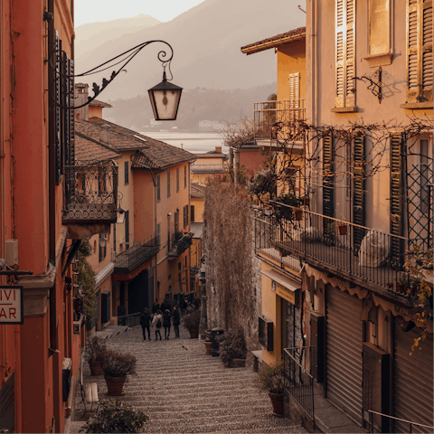Explore Bellagio with a gelato – it's only a short drive away