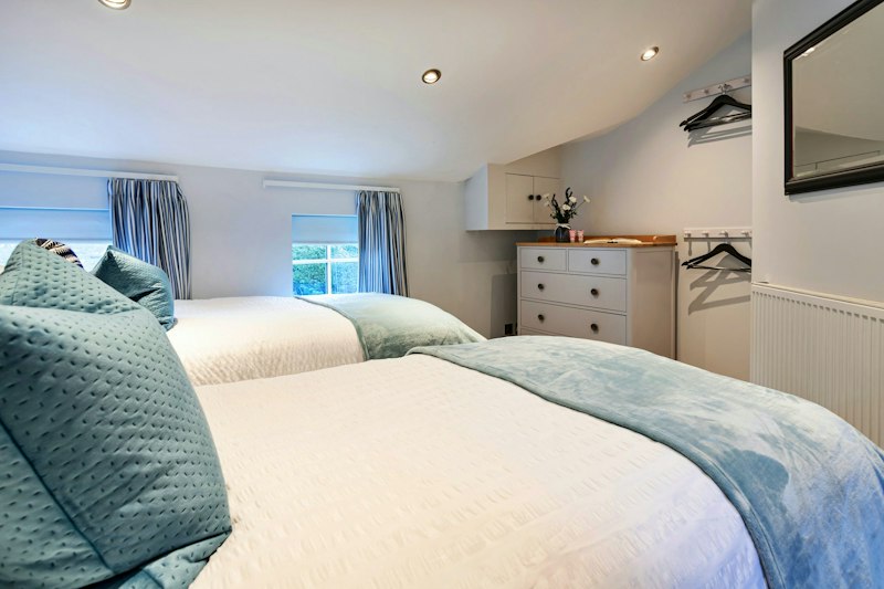 Casterton Gardens additional image