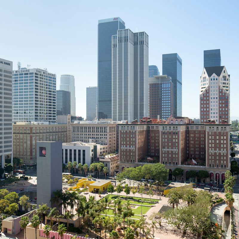 Plunge straight into the LA lifestyle