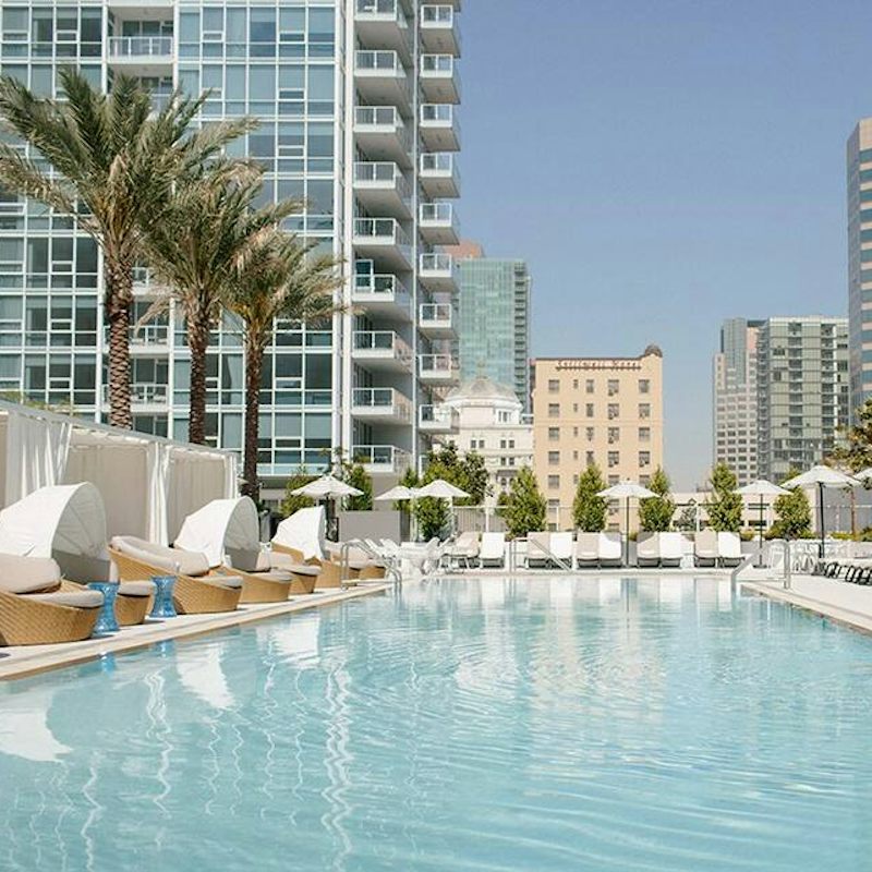 Swim lengths in a pool with a view