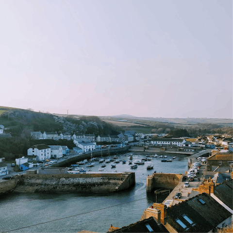 Explore the beautiful harbour town of Porthleven, with its vast array of restaurants, shops, pubs and cafes