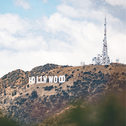 Immerse yourself in the world-famous scenery of the Hollywood Hills, home to the iconic Hollywood sign 
