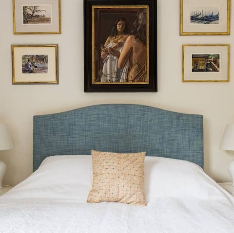 Wake up feeling rejuvenated in the wonderful king-size bed