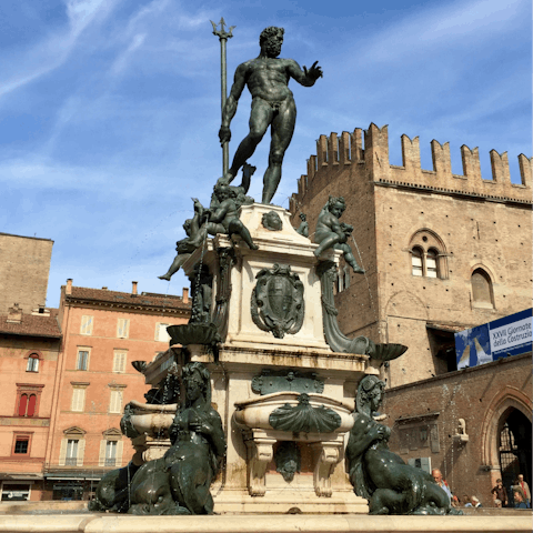 Admire the Fountain of Neptune – it's a seven-minute walk