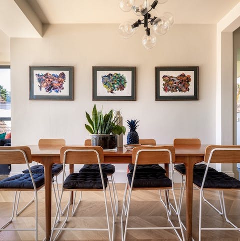 Dine in style at the mid-century dining table