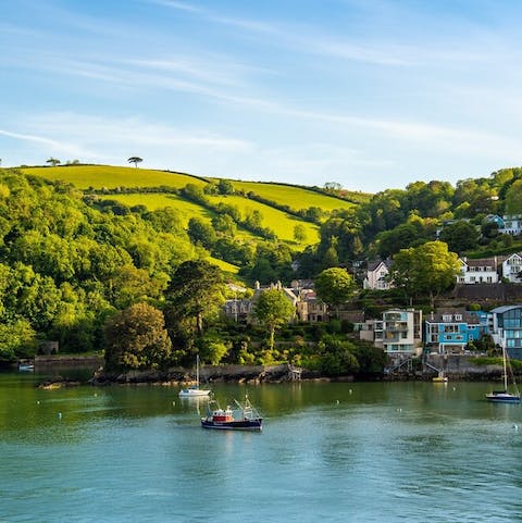 Discover the peaceful way of life at the mouth of the River Dart, in the village of Kingswear