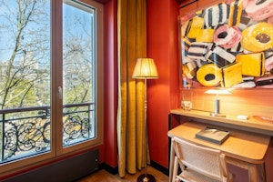 The Art In Montmartre image 5