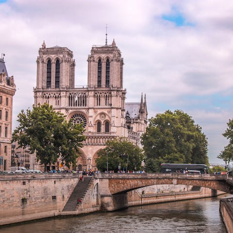 Visit the iconic Notre Dame – a seventeen minute stroll away