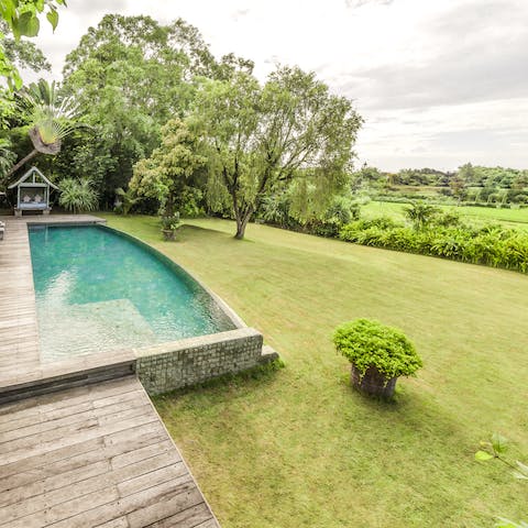 Chill in the pool with a breathtaking view of the stunning scenery