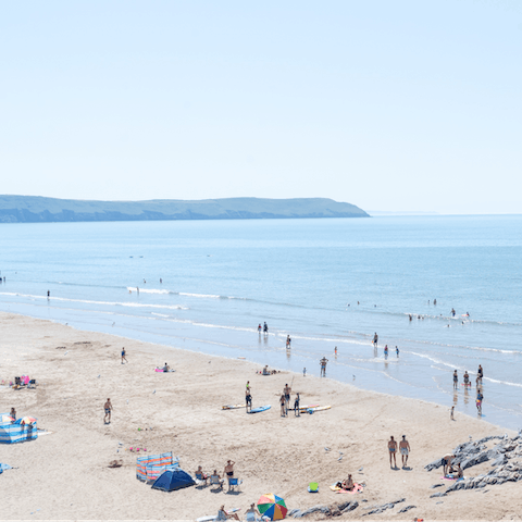 Take a fifteen-minute stroll down to Woolacombe Beach