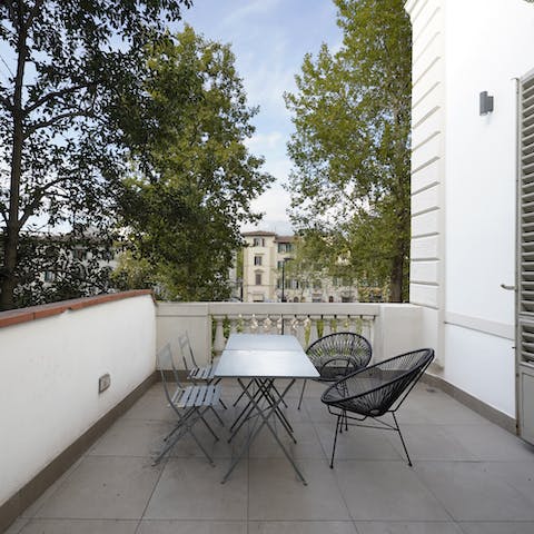 Dine in Italian alfresco style on the balcony