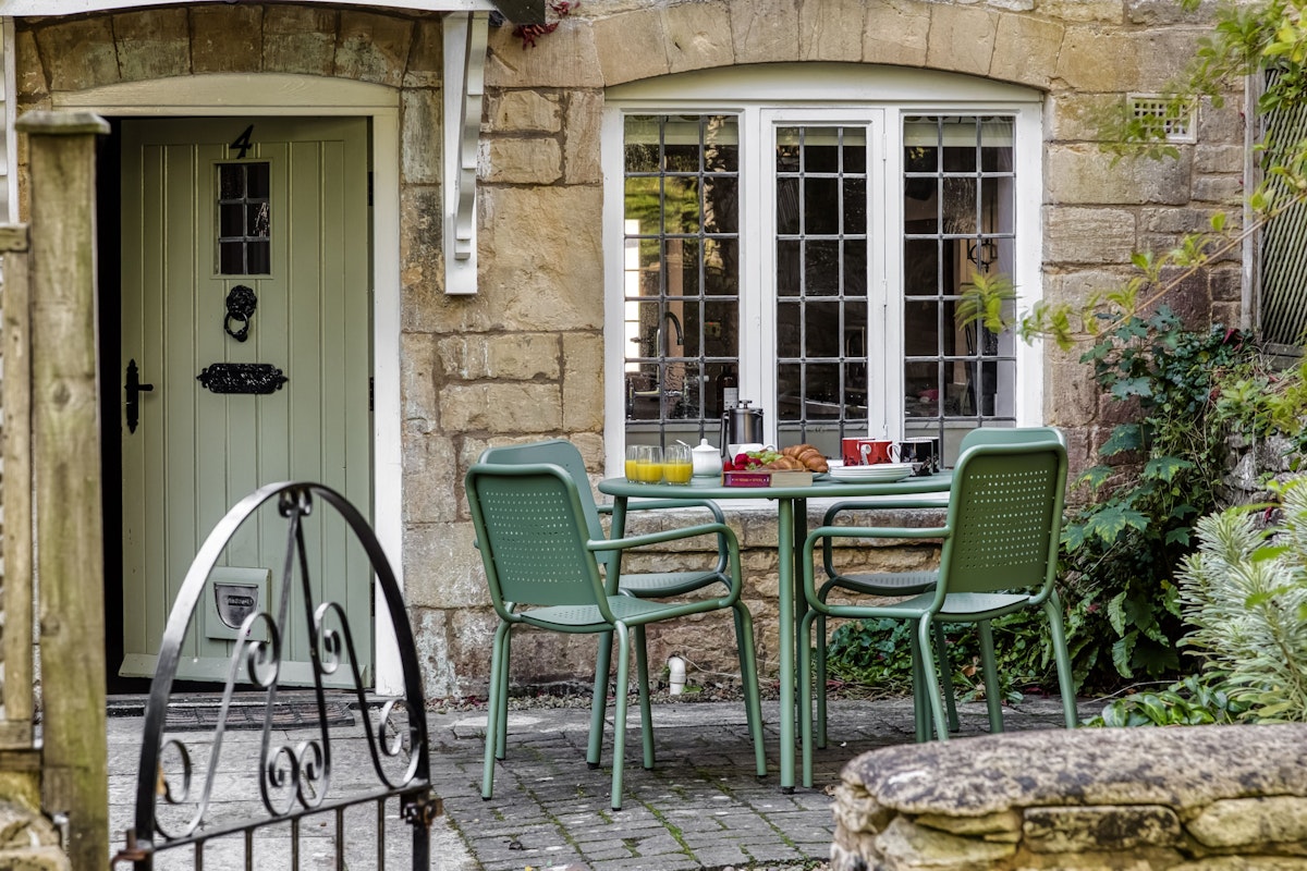 Millstream Muse, South West England