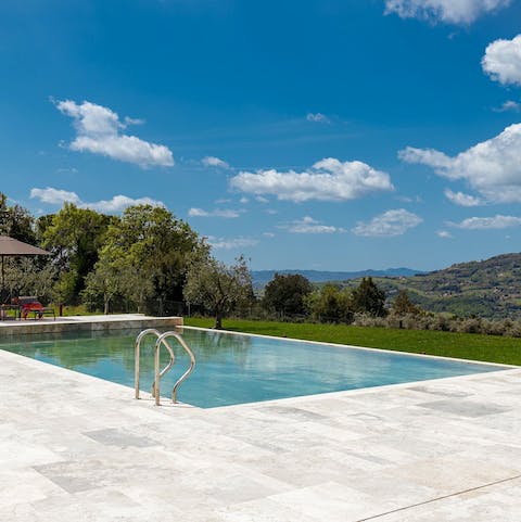 Take a dip in the pool when the Tuscan sun is at its hottest