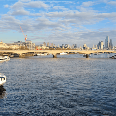 Take a stroll along the nearby Thames, or a boat trip