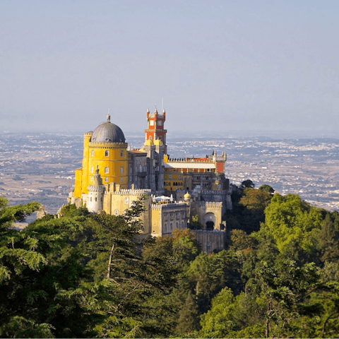 Explore the peaks of the Sintra Mountains – your central spot is close to the centre of town