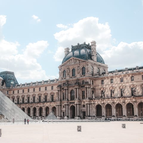 Visit Paris's iconic Louvre museum and see the world's most famous art