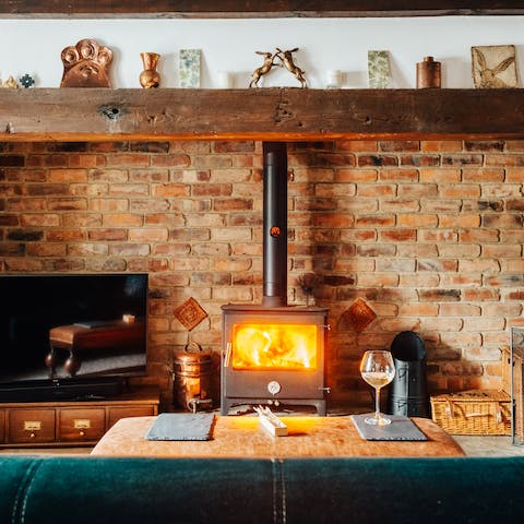 Spend a cosy evening in front of the fire