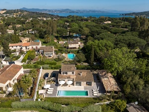 Riviera Echo image 6