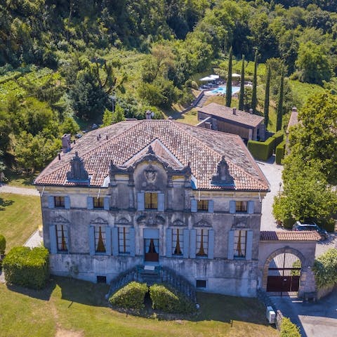 Stay on the grounds of this impressive Venetian villa