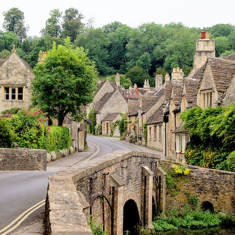 Uncover the natural beauty of Stow-on-the-Wold, just a six-minute drive away
