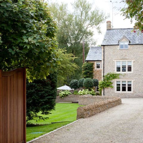 Prepare for an impressive entrance at this private retreat 