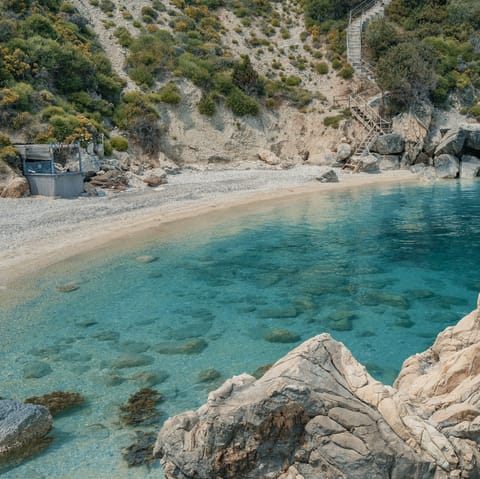 Snorkel in the turquoise waters – you have direct access to the beach