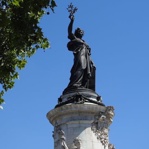 Stroll six minutes to Place de la République to soak up the history