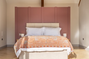 Cream & Honey image 13