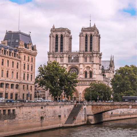 Take a twenty-four minute walk towards the Seine River and admire Notre Dame