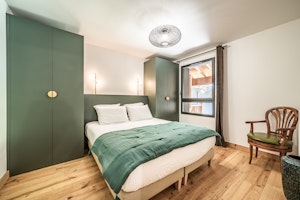 Pine & Perrier image 14