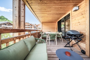 Pine & Perrier image 10