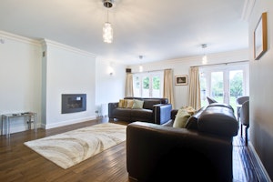 Howe Green Haven image 10