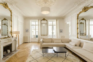 Art Lover image 8