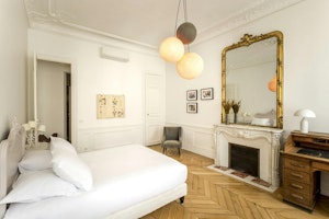 Art Lover image 3