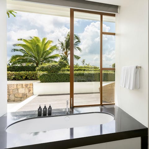 Draw yourself a hot bath while you enjoy the fresh air from the private terrace