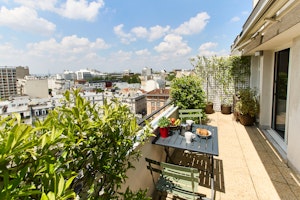 Parisian Dreamscape image 4