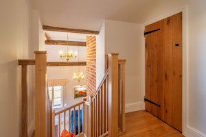 Country Coach House image 3