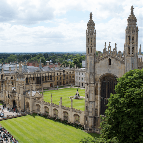 Wander the historic grounds of Cambridge's colleges, the centre is just a twenty-minute stroll away