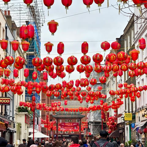 Explore iconic Chinatown and take your pick of London eateries