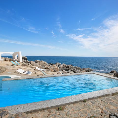 Take your pick from wild sea swimming or leisurely dips in the pool