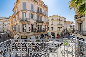 Croisette Calms image 9
