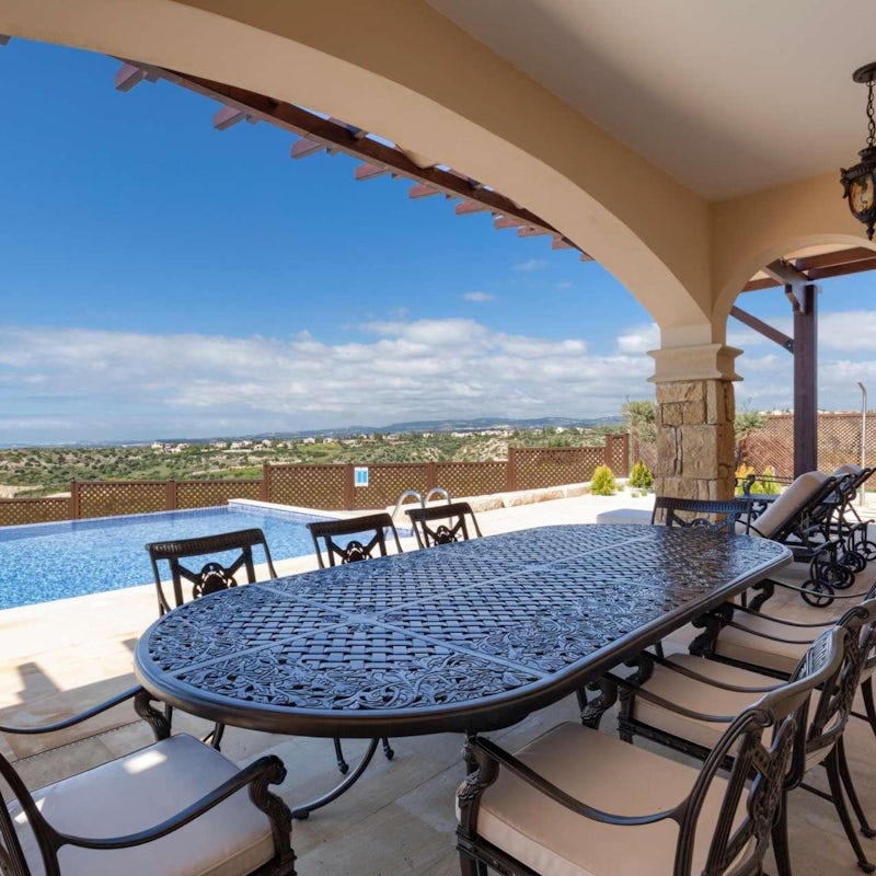 Dine alfresco in the shade of the covered terrace