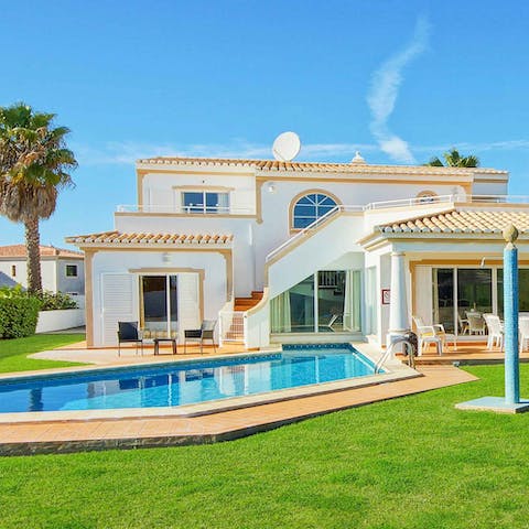 Stay in this palatial Portuguese villa