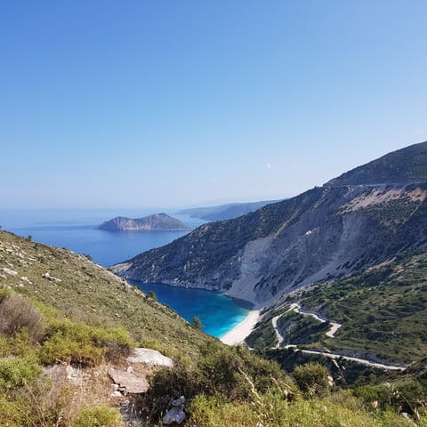 Discover Kefalonia's coastline just a few metres away