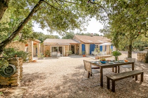 Treetop Provence image 8